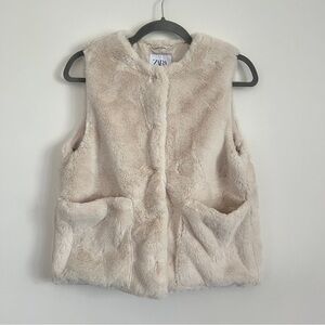 Zara Kids Faux Fur Vest Cream Sleeveless Size 11-12